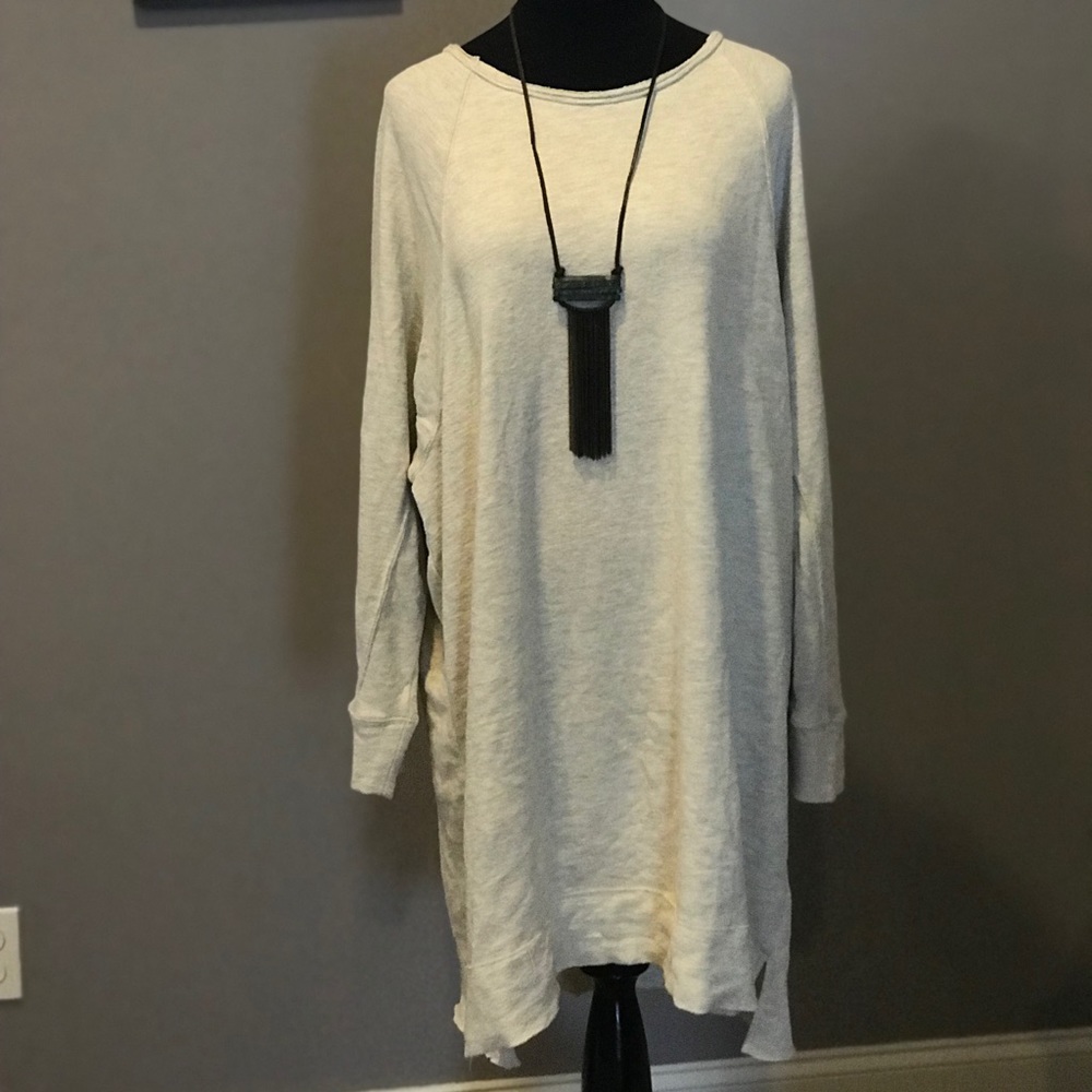 Free People oversized low-back sweatshirt tunic M